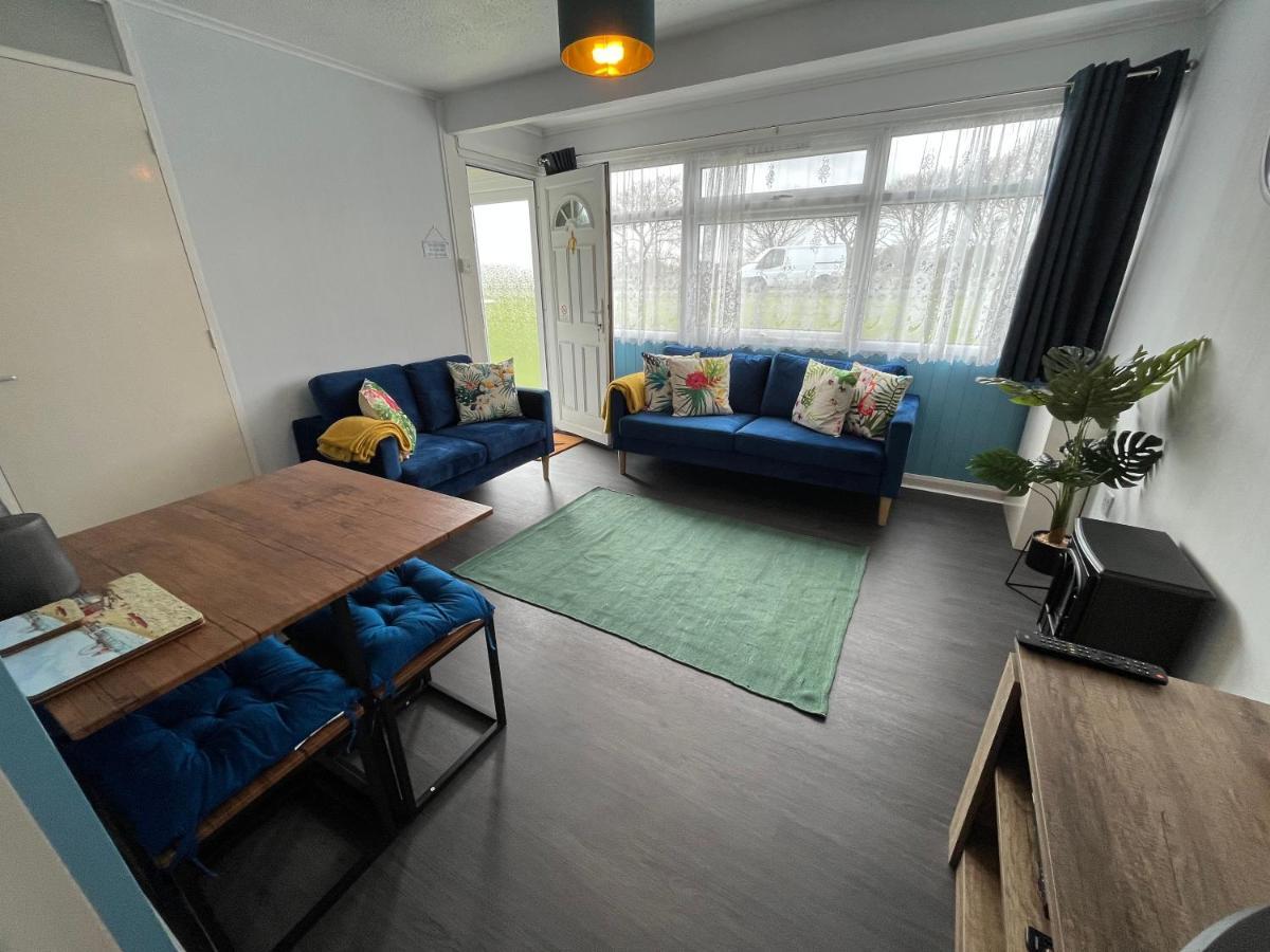 Macs Shack, California Sands, Scratby - Two Bed Chalet, Sleeps 5, Pet Friendly, Free Pool Passes Plus Linen And Towels Included Great Yarmouth Exterior foto